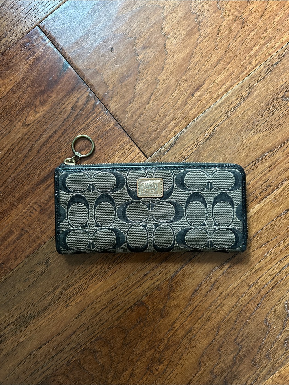 Coach Poppy Signature Zip Around Long Wallet